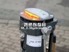 Böcker Trailer Kran AHK 30