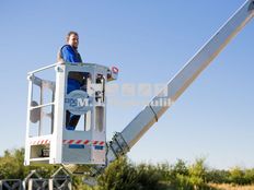 Böcker Trailer Kran AHK 36/1500